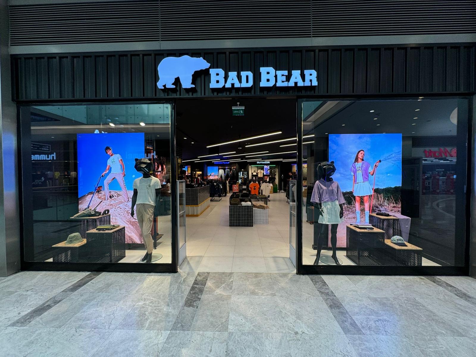 Sokağın ruhunu yansıtan dinamik renkleri ve özel koleksiyonlarıyla standartın dışına