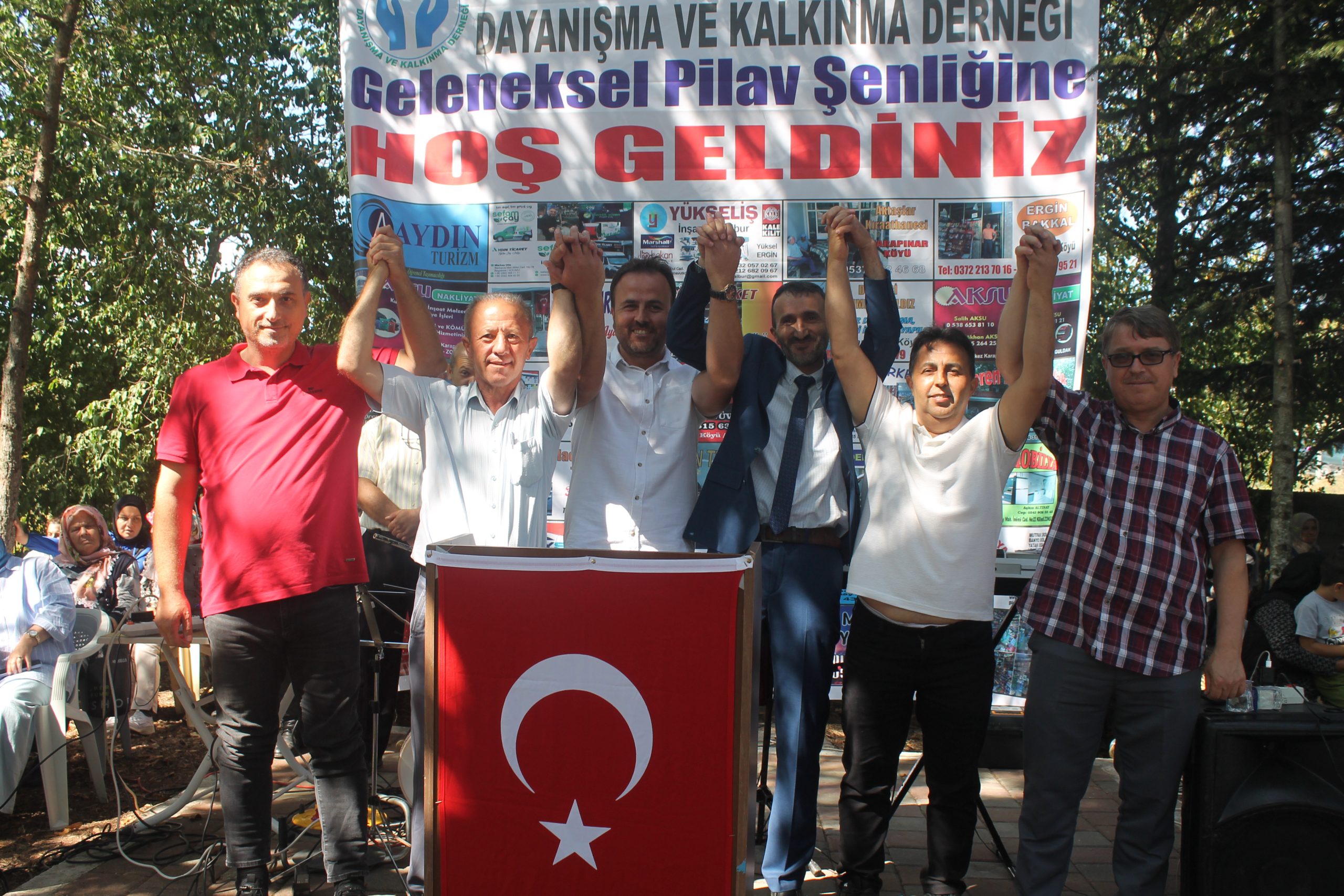 Zonguldak'ın Beycuma ilçesine bağlı Karapınar köyü, 10. geleneksel pilav şenliğiyle