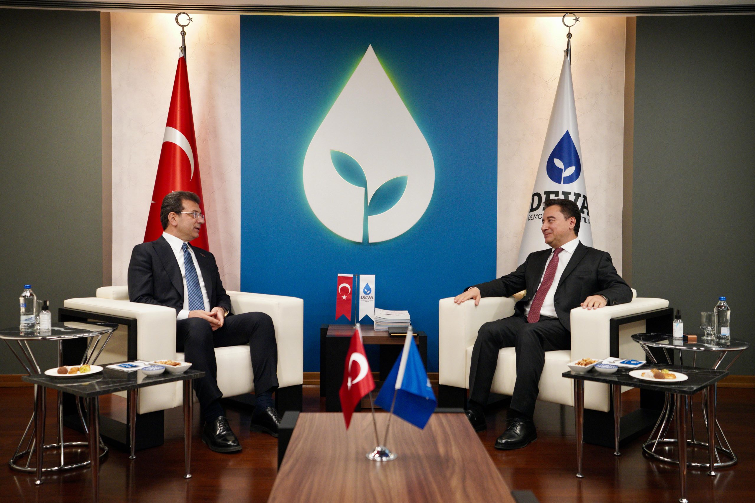 DEVA Partisi Genel Başkanı Ali Babacan, İstanbul Büyükşehir Belediyesi (İBB)