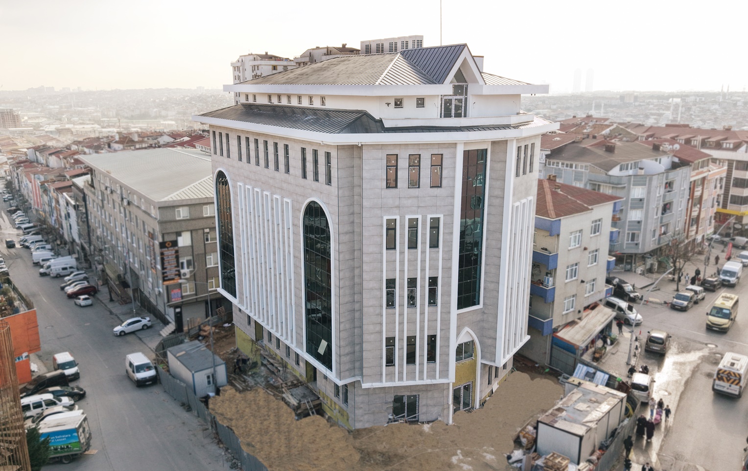 Sultangazi Belediyesi, vatandaşın birçok ihtiyacını tek bir çatı altında karşılayabileceği