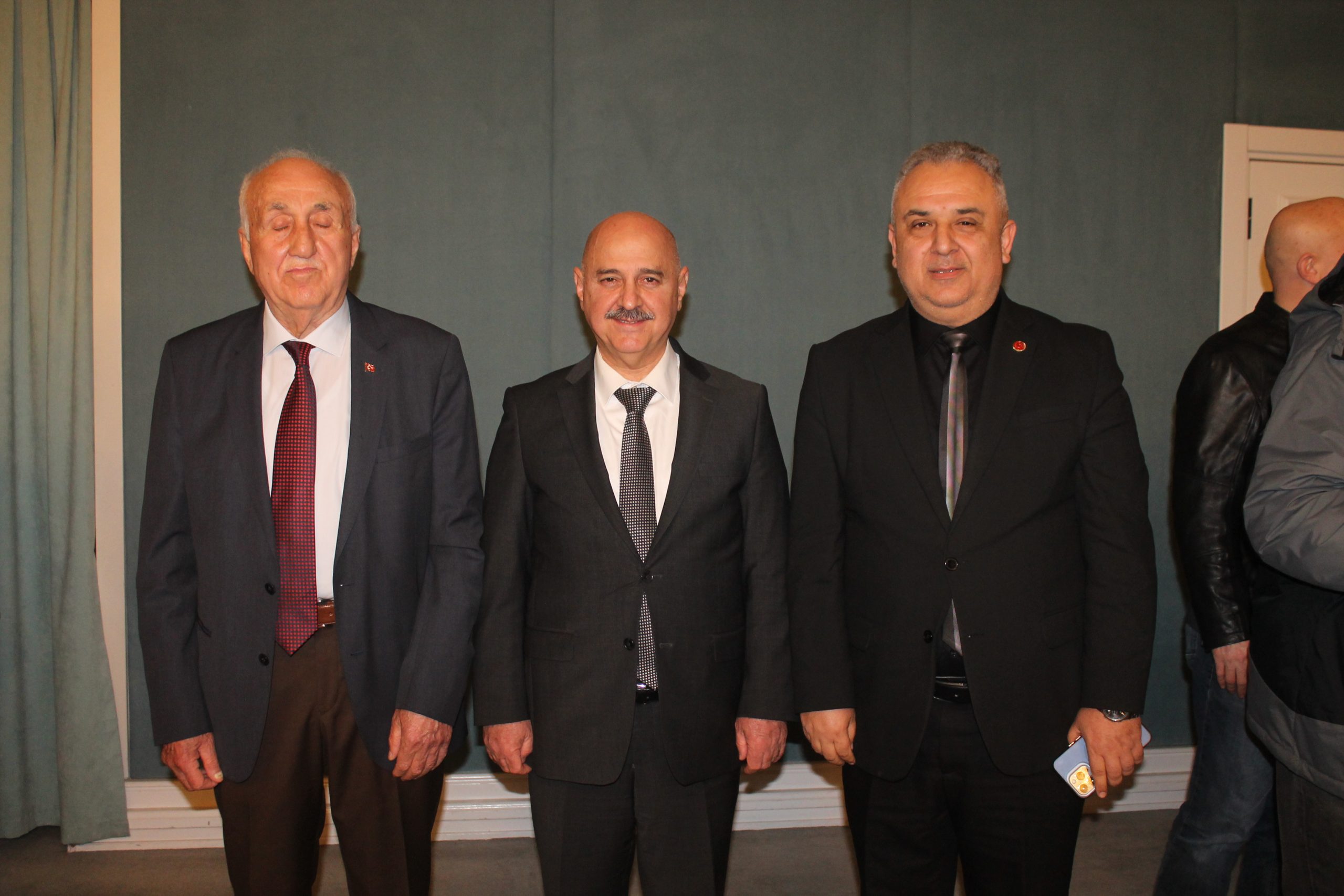 Gölyaka Belediye Meclis Üyesi Yunus Çalışkan, İstanbul’da Düzceliler Derneği tarafından