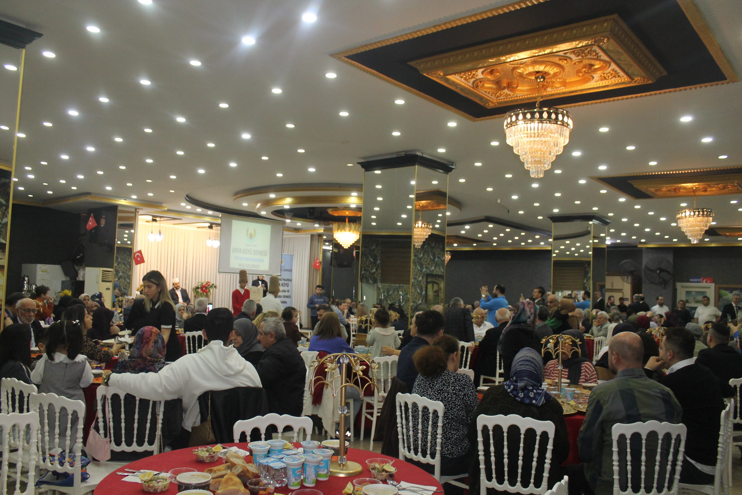 Bin Kişilik İftar Sofrasında Birlik ve Bereket Buluştu
Kastamonu Pınarbaşı İlçesi