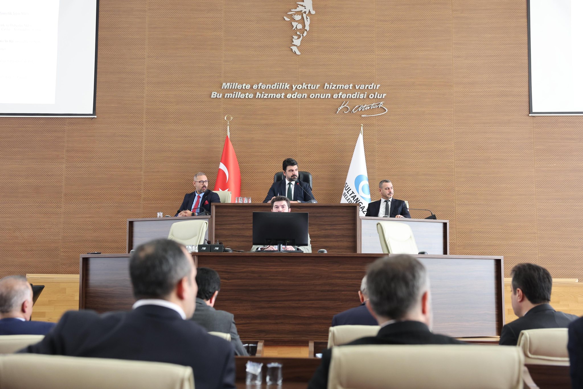 Sultangazi Belediyesi'nin 2024 Yılı Faaliyet Raporu, Meclis onayından geçti. Sultangazi