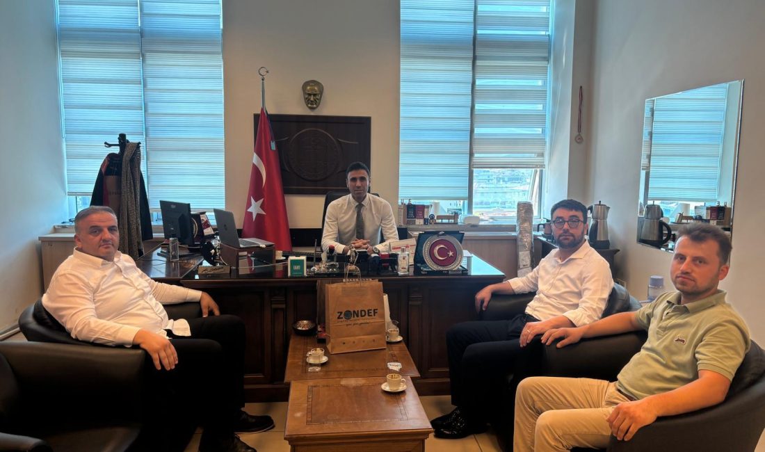 Zonguldak Dernekleri Federasyonu (ZONDEF) heyeti, İstanbul Anadolu Adliyesi’nde görev yapan