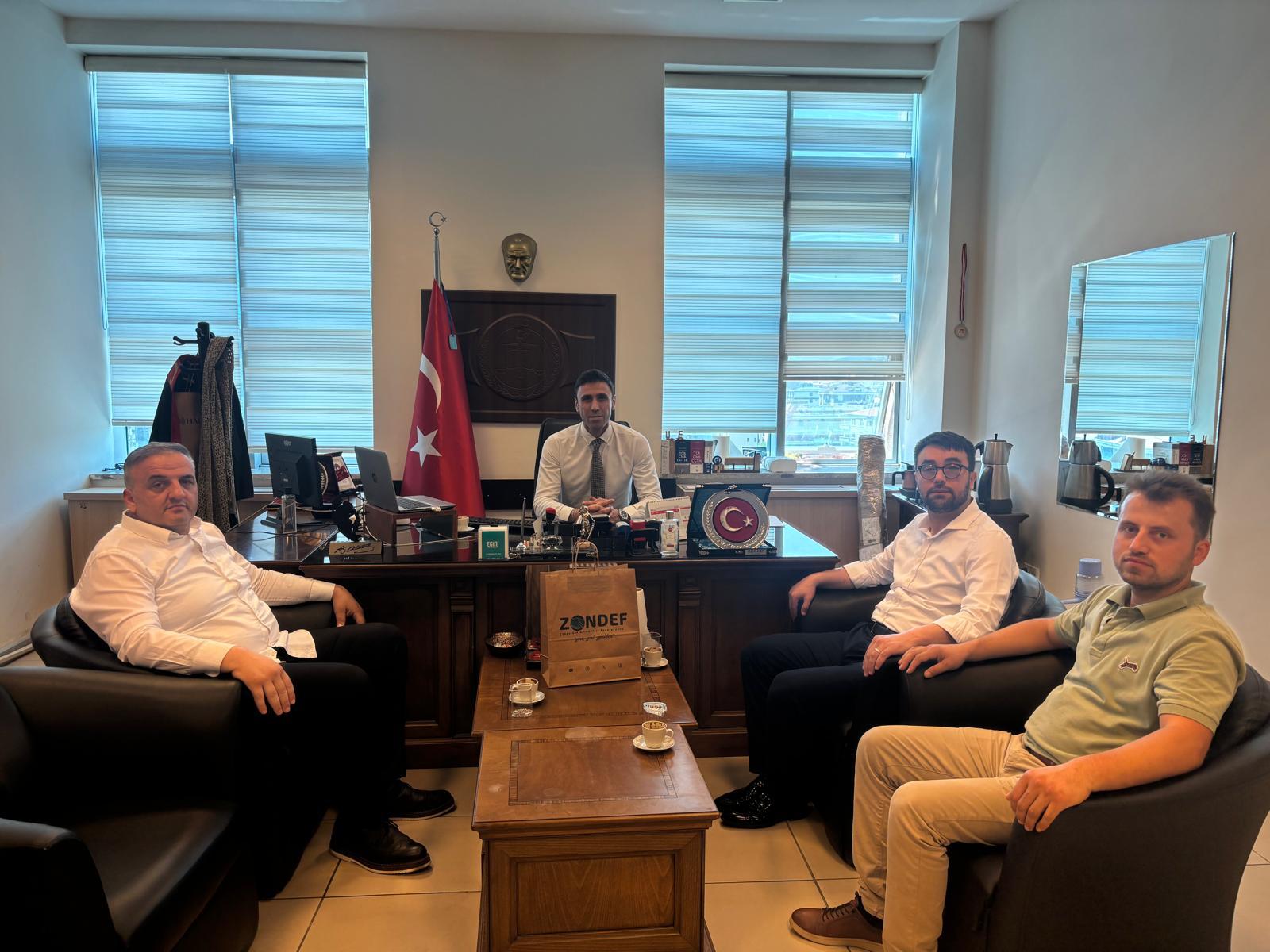 Zonguldak Dernekleri Federasyonu (ZONDEF) heyeti, İstanbul Anadolu Adliyesi’nde görev yapan