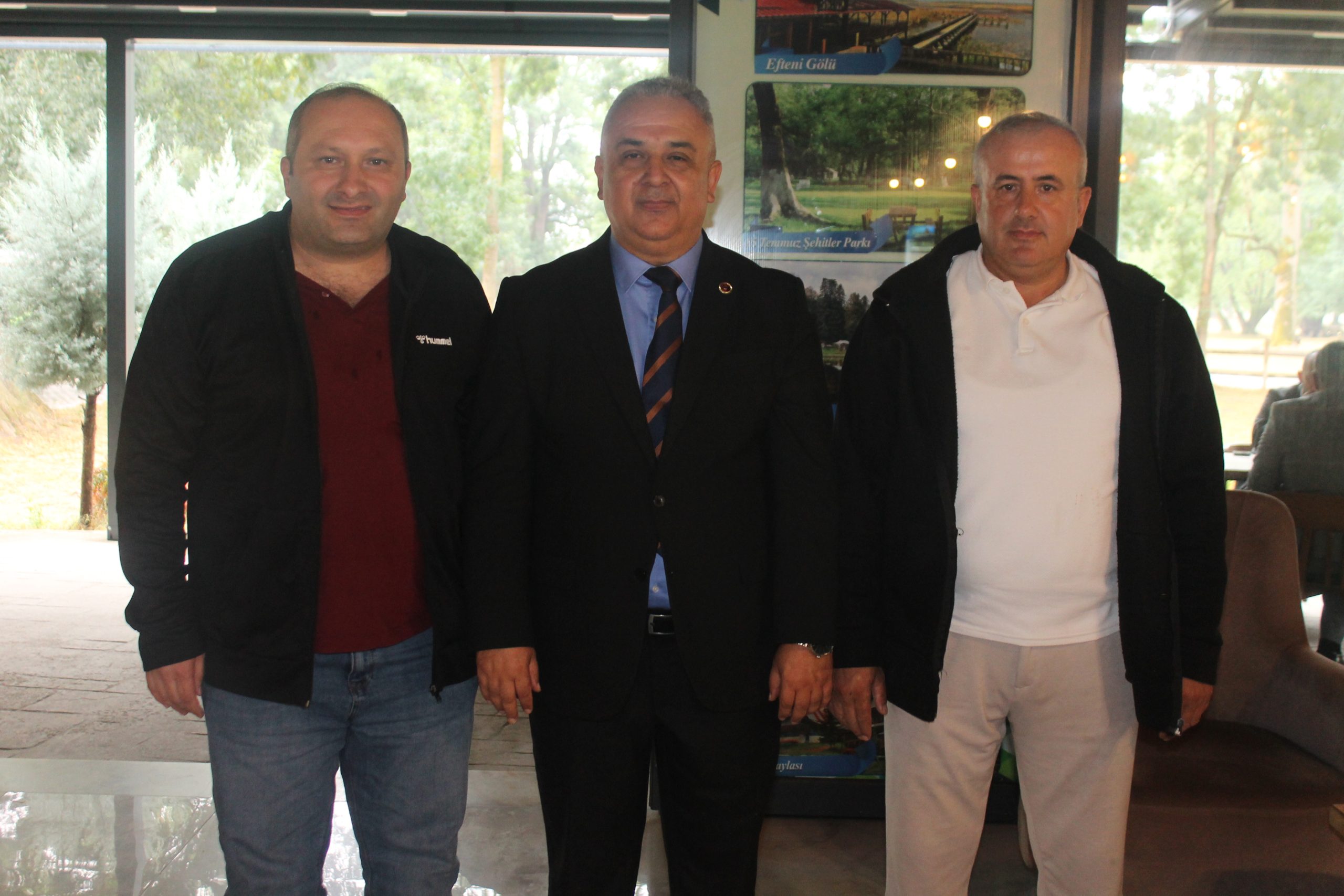 Esenyurt Kastamonu İnebolular Dernek Başkanı Mehmet Çetinkaya ve Aksakal İnebolu