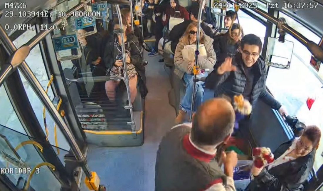 İstanbul'un Yenidoğan – Kozyatağı hattında çalışan İETT kaptanı Şahismail Ayaztekin,