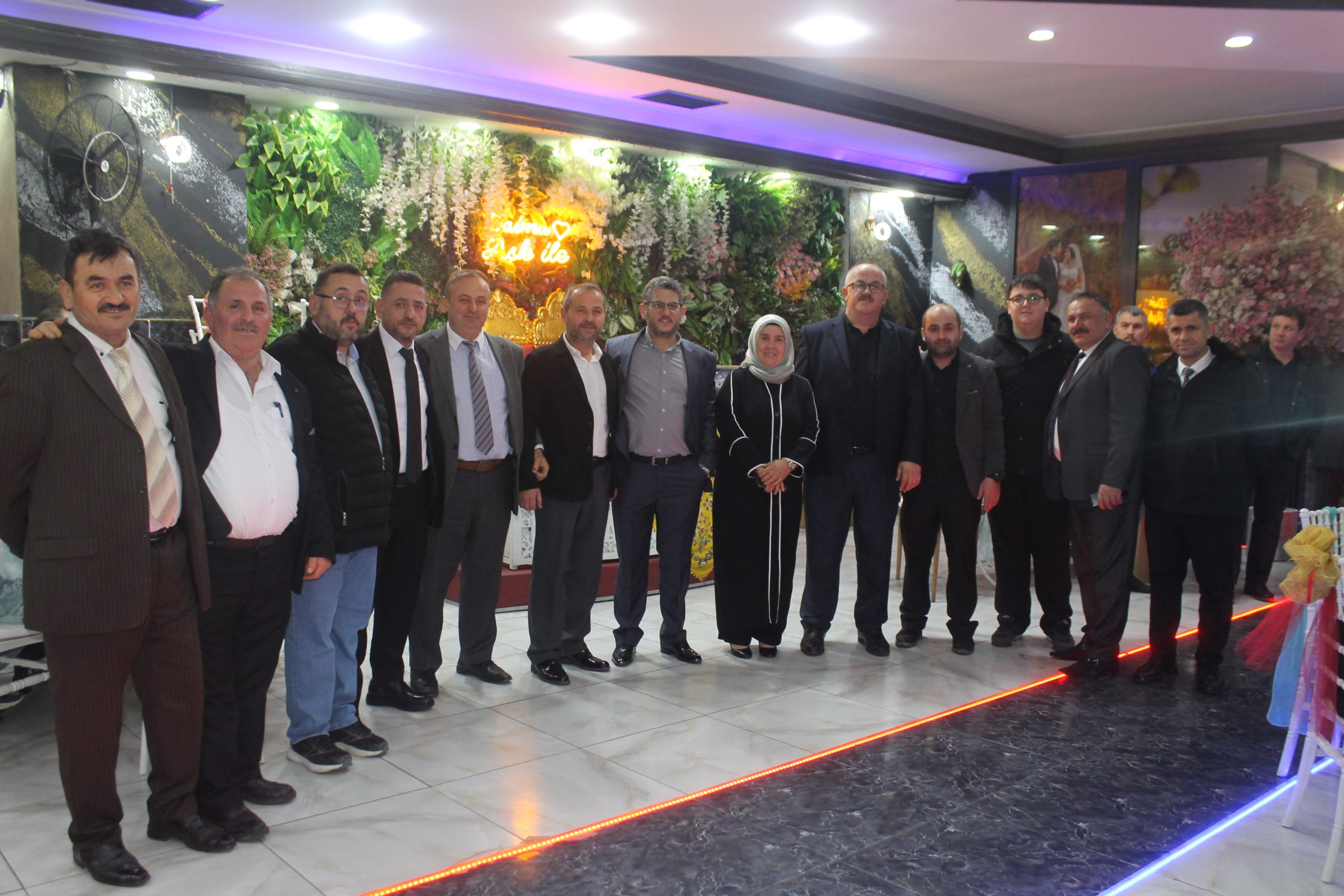 Kastamonu Doğanyurtlular Derneği’nin Sancaktepe’de düzenlediği Dayanışma ve Kaynaşma Gecesi, yoğun