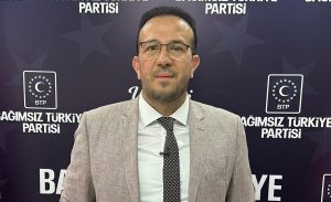 Bağımsız Türkiye Partisi (BTP) Sözcüsü Lütfullah Önder, Yunan bir siyasetçinin