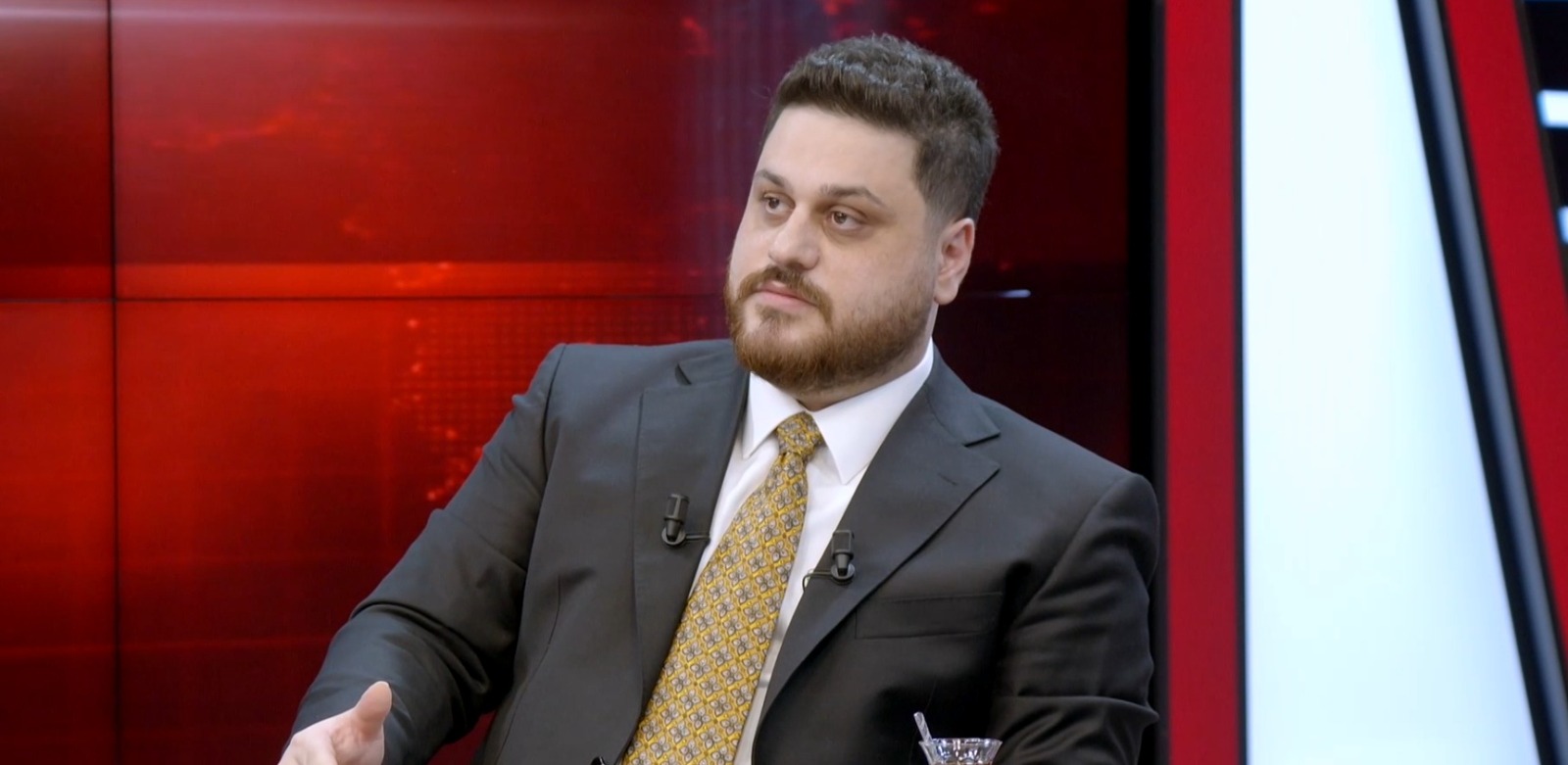 Bağımsız Türkiye Partisi (BTP) Genel Başkanı Hüseyin Baş gündemi değerlendirdi.

Muhalefetin