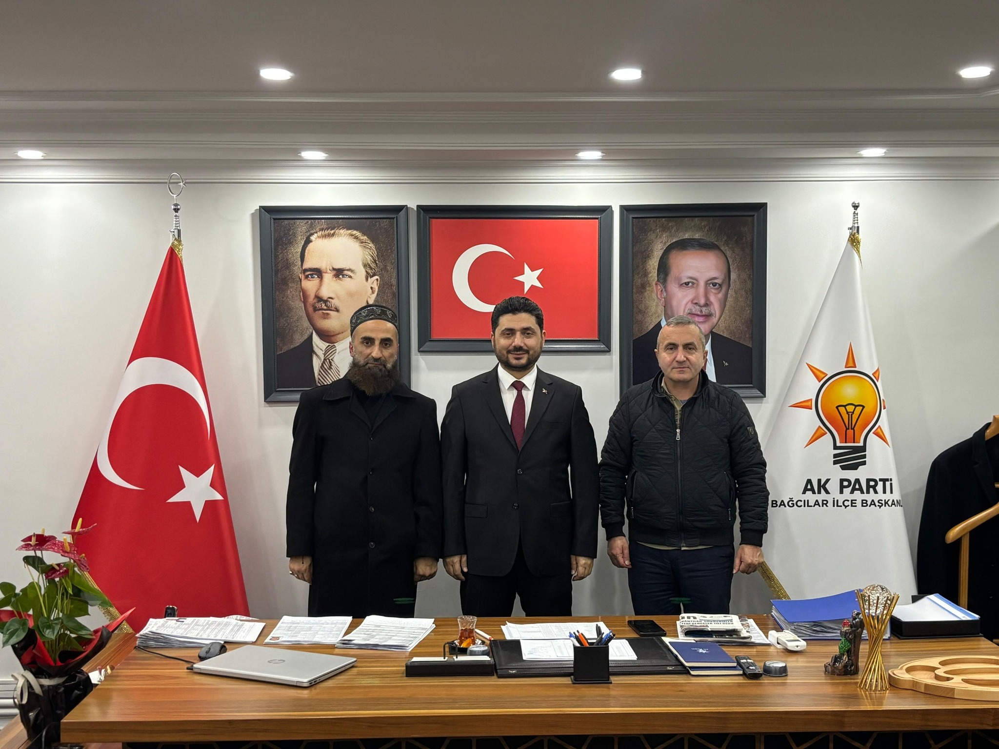 Gün Gazetesi İmtiyaz Sahibi Alahattin Adak ve İstanbul Fark Gazetesi