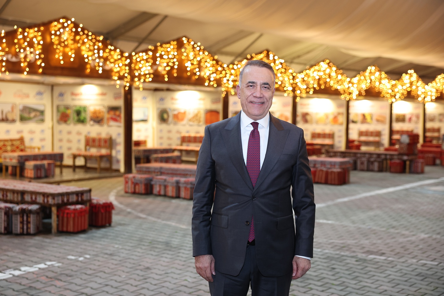 Sultangazi Belediyesi, 11 ayın Sultanı Ramazan için hazırlıklarını tamamladı. Bu