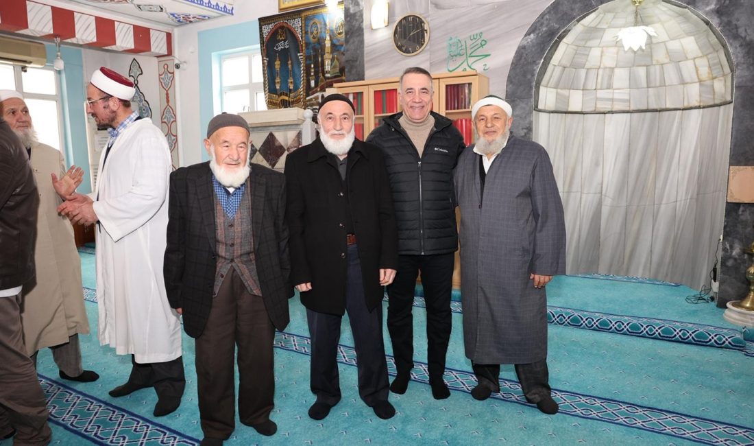 Sultangazi Belediye Başkanı Abdurrahman Dursun; rahmet, mağfiret ve arınma kapılarının