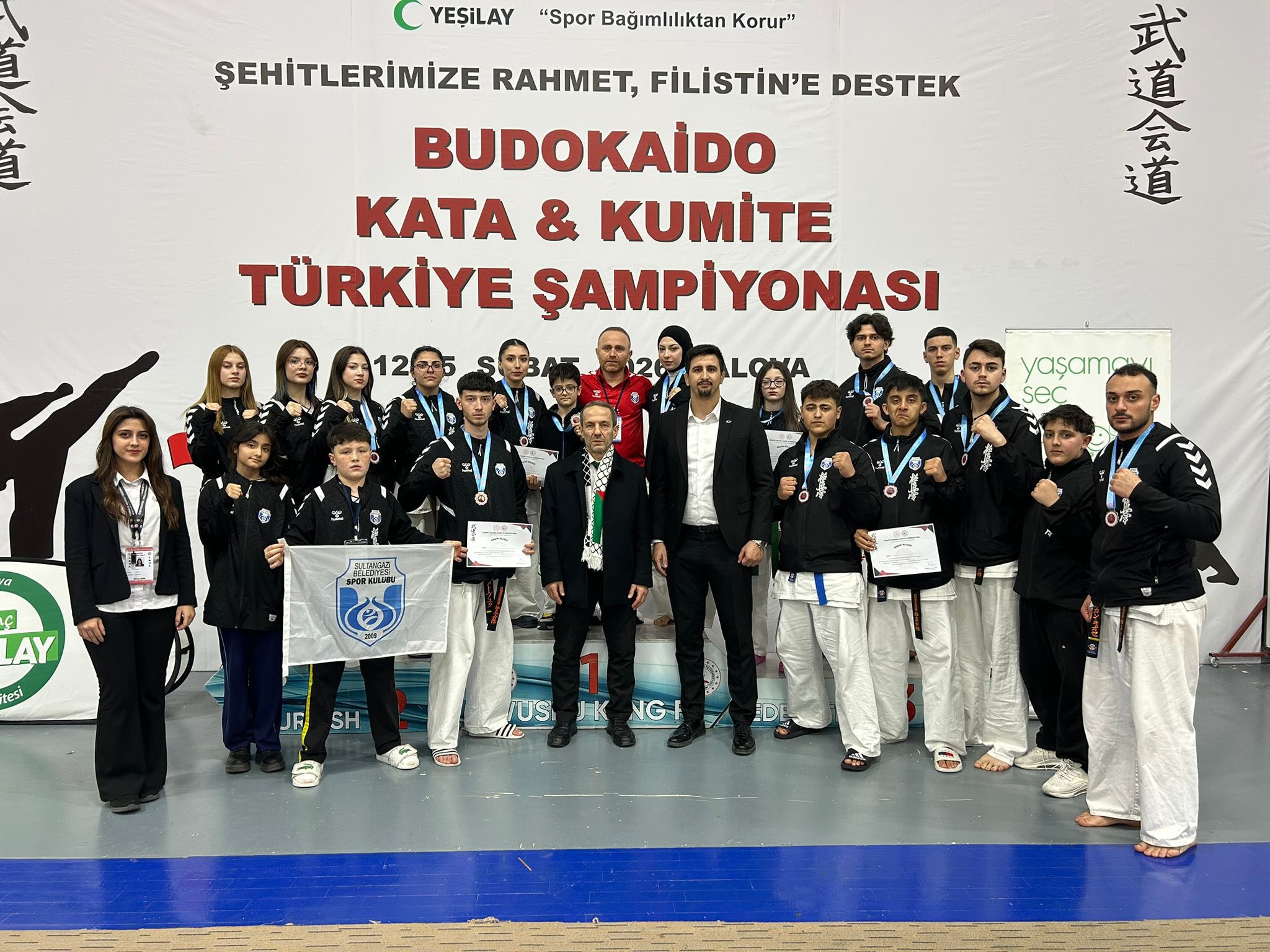 Yalova’da gerçekleştirilen 2026 Budokaido Kata Kumite Türkiye Şampiyonası’na katılan Sultangazili