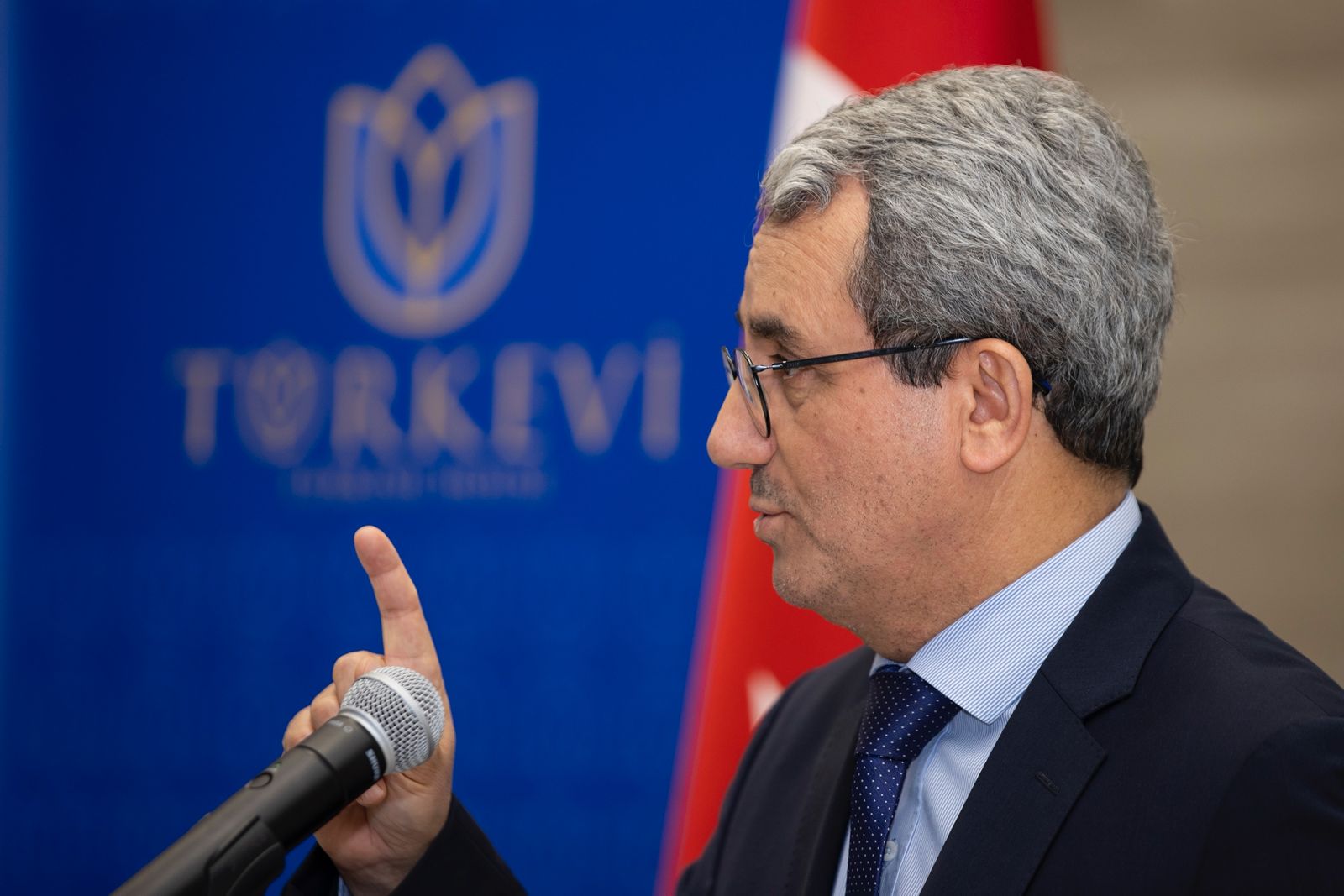 “Uyuşturucu politikaları insan hakları ve halk sağlığı temelinde şekillenmeli” diyen