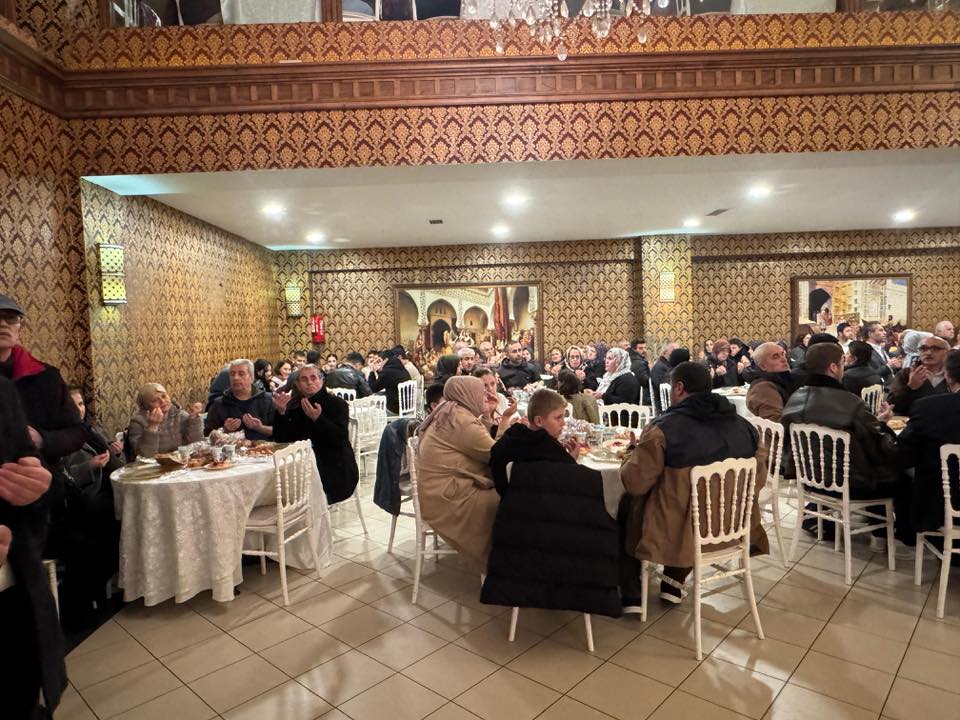 Kastamonu Pınarbaşı Sümenler Köyü Derneği tarafından düzenlenen iftar programı, dernek