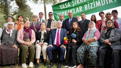 Zafer Partisi Genel Başkanı Ümit Özdağ, Akbelen Ormanı’ni ziyaret ederek