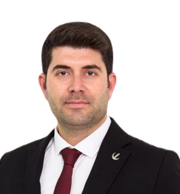 Muhammed Emin AKGÜÇ yazar fotoğrafı