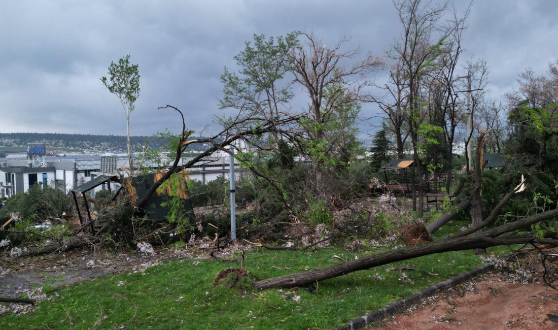 Gaziantep genelinde etkili olan ve uzmanlar tarafından “süper hücre” olarak