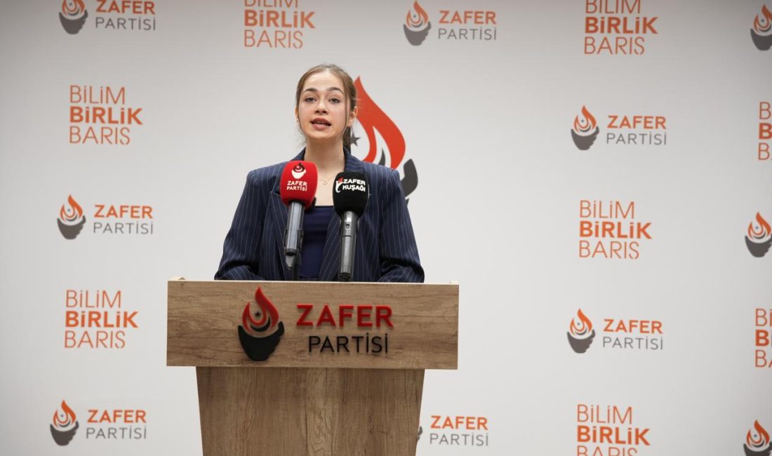 Zafer Partisi Gençlik Kolları Sözcüsü Sıla Akbaba, Ankara’da düzenlenen basın